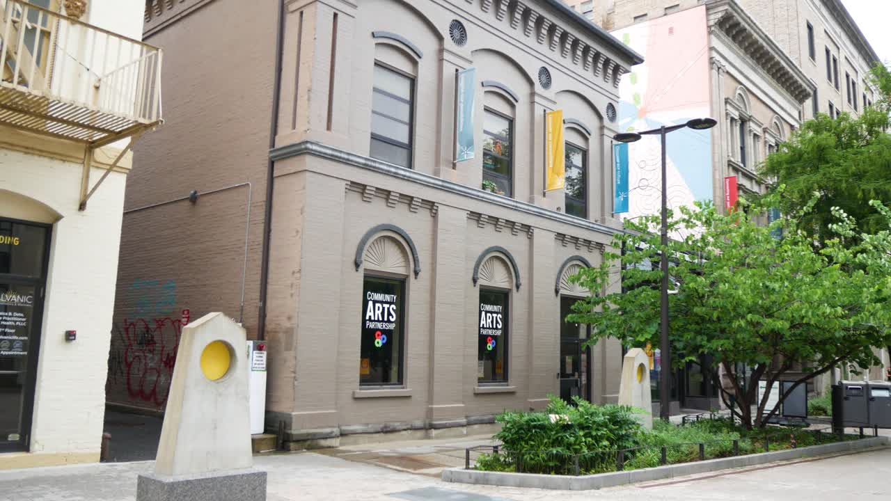 커뮤니티 아츠 파트너십 빌드 - 이타카, 뉴욕