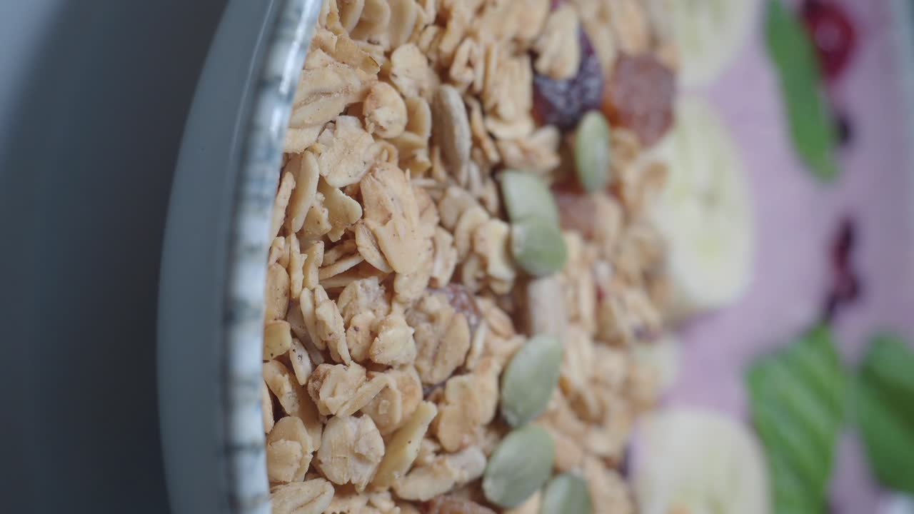 Granola Breakfast Bowl