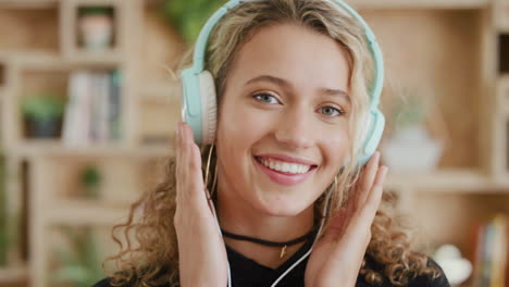 radio, girl or student streaming music