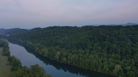 Luftaufnahme-Des-Clinch-River-Am-Frühen-Morgen