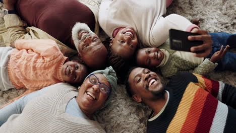 selfie de los abuelos, los padres
