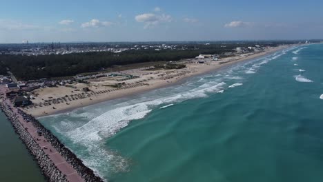 Una-Vista-De-360-Grados-De-Las-Playas-De-Mexico,-Tampico,-Veracruz