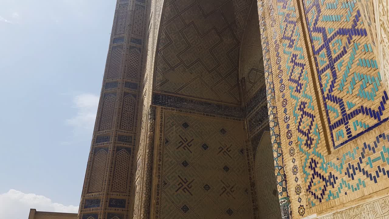 Exterior of Bibi Khanym Mosque in Samarkand, Uzbekistan, Mosaic on Facades and Entrance