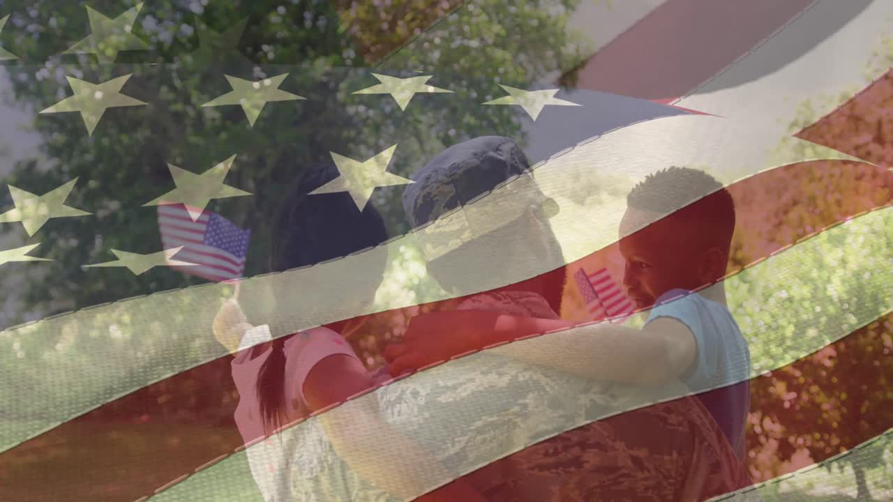 animación de un soldado abrazando a una hija y un hijo sonrientes sobre la bandera estadounidense