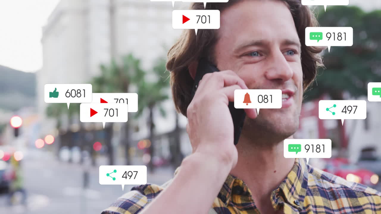 социальные медиа уведомления анимация над человеком, разговаривающим на смартфоне на городской улице
