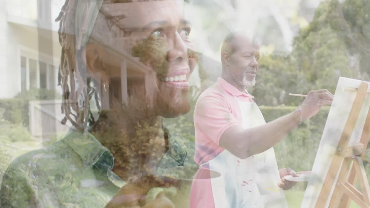 montaje de una feliz pareja de ancianos afroamericanos relajándose en casa y jardín, cámara lenta