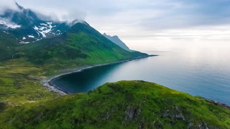 Mefjordvar,-island-Senja.-Beautiful-Nature-Norway-natural-landscape-mefjord.