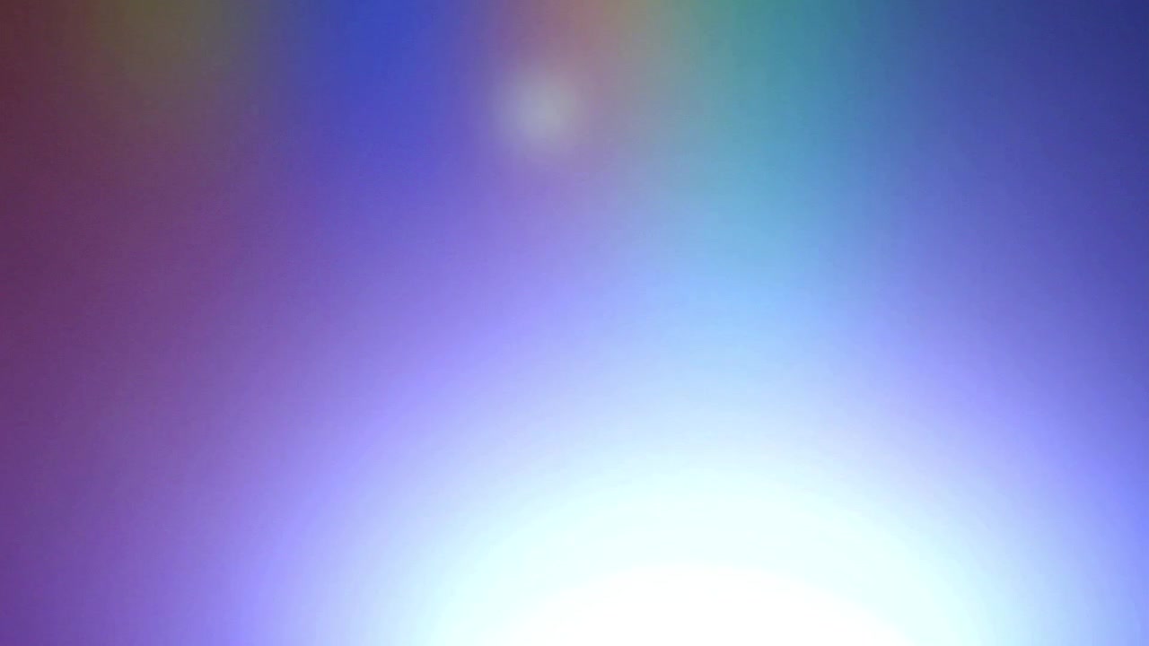 Dynamic Light Leak Overlay with Shifting Colors