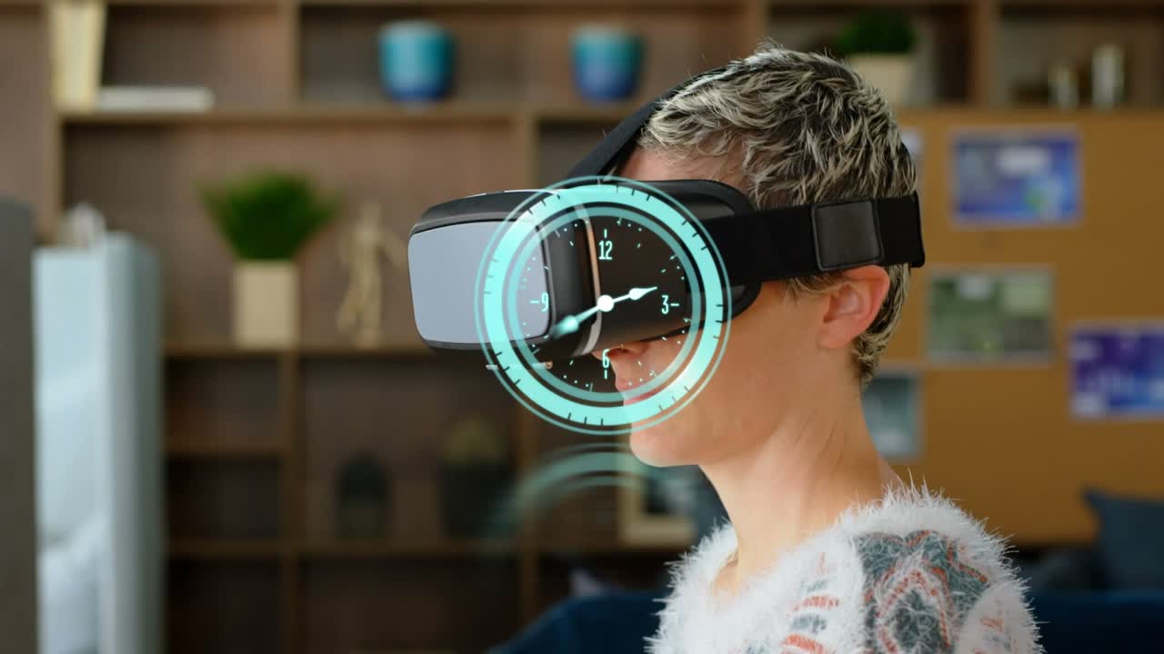 Animação de relógio sobre mulher caucasiana usando óculos de realidade virtual.