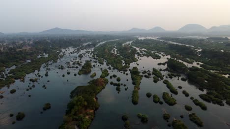 Der-Wunderschöne-Anblick-Der-4000-Inseln-Am-Mekong-Im-Süden-Von-Laos