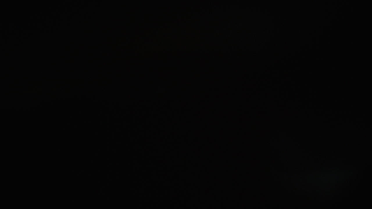 Light leaks recorded using real spherical lens and lens whacking technique