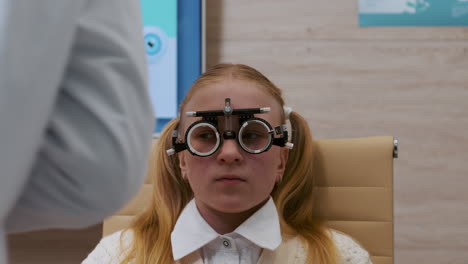 girl doing eye test