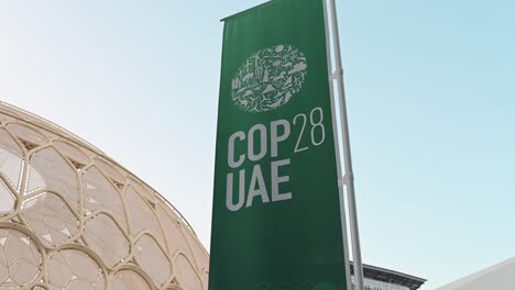 Vista-Del-Sitio-De-La-Cop28-Eau-Celebrada-En-La-Ciudad-Expo-De-Dubai,-Emiratos-árabes-Unidos,-5-De-Diciembre-De-2023