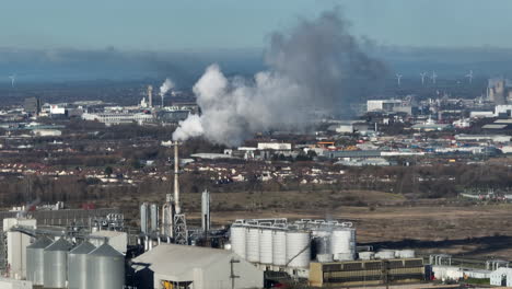 Wilton-site,-ex-ICI,-sembcorp,-chemical,-works,-teesside---clip-3-static-smoke-stack-aerial-drone-uav-aerial-prores-footage