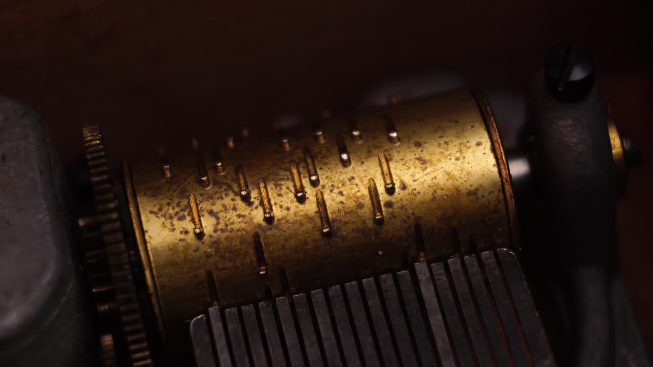 멜로디를 연주하는 뮤직박스, 메커니즘의 매크로 클로즈업