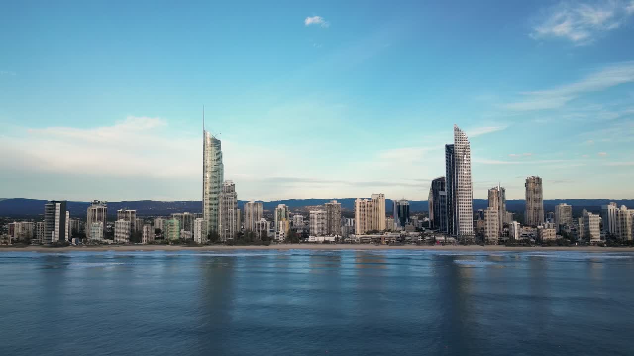 서퍼스 파라다이스 스카이라인, 골드 코스트,  ⁇ 즈랜드, 오스트레일리아 20230502