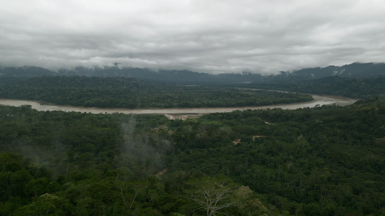 Bolivia rainforest jungle forest canopy river nature landscape aerial Pilón Lajas Biosphere Reserve