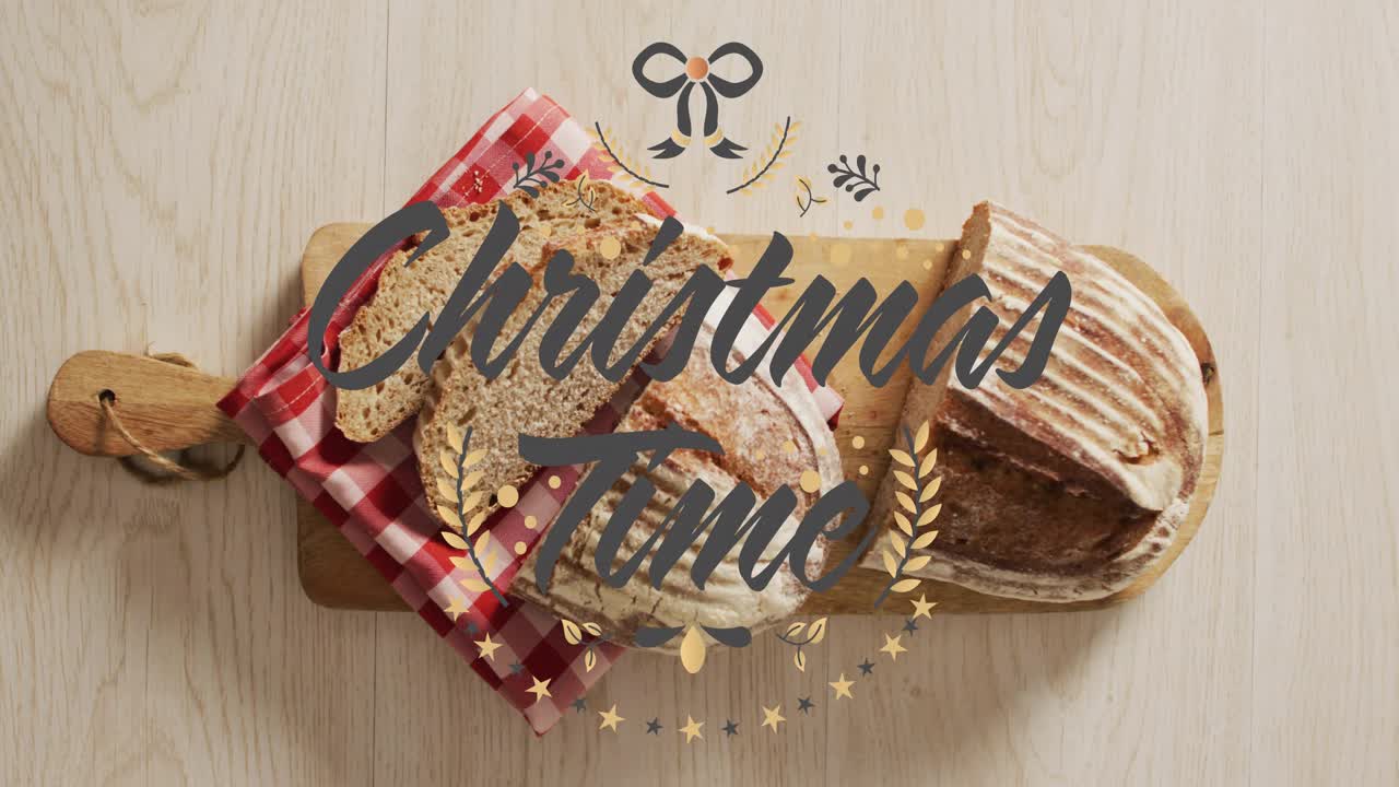 Grafische Überlagerung von 'Chris' verwandelt sich in 'Weihnachtszeit' über Broten auf kariertem Tuch zur Begrüßung.
