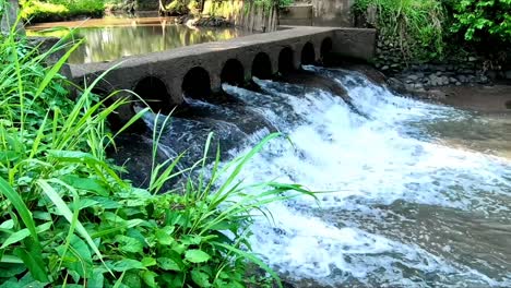 stream-under-the-foot-bridge