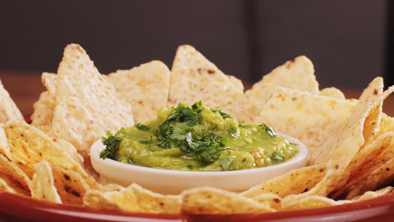 과카모레와 토르라