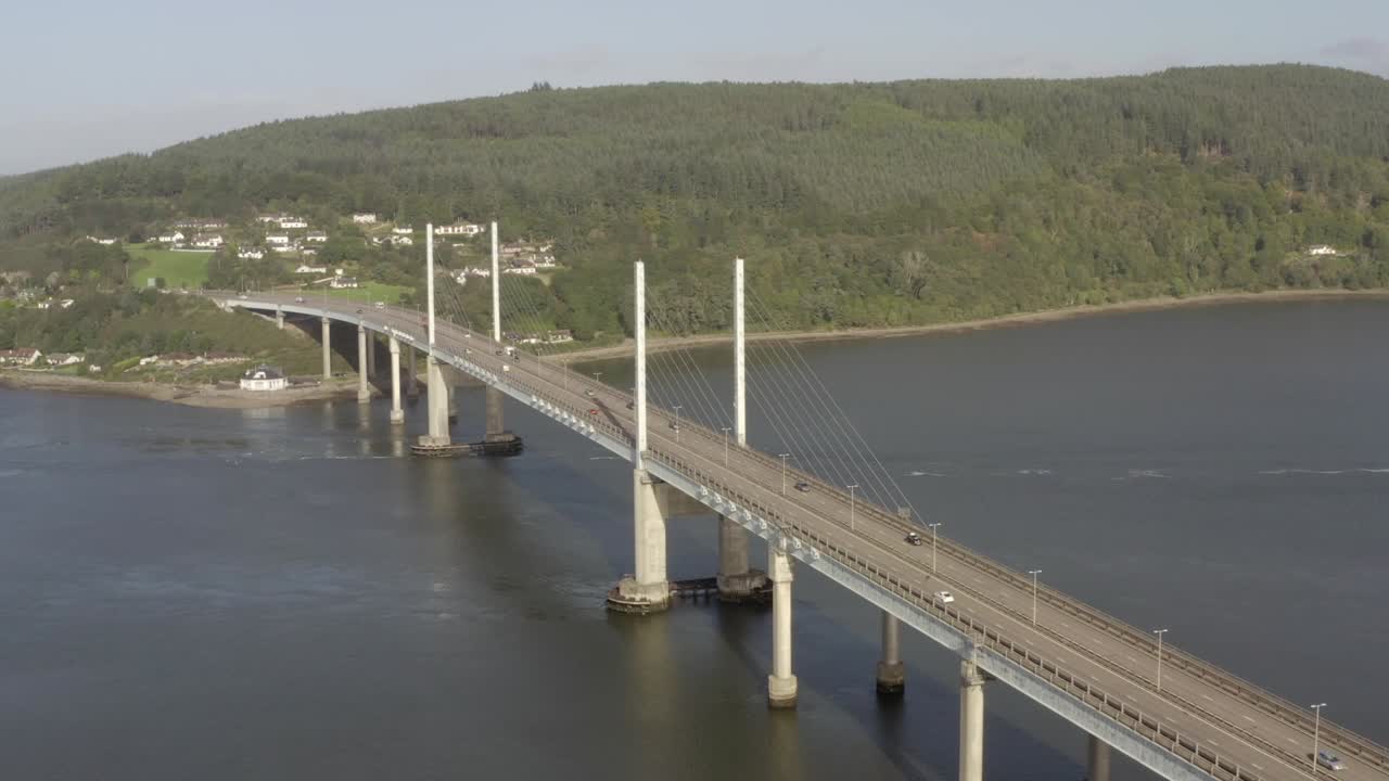 화창한 날, 인버네스, 스코틀랜드의 케삭 다리의 공중 전망