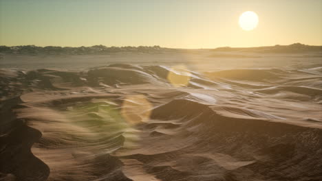 Rote-Sandwüstendünen-Bei-Sonnenuntergang