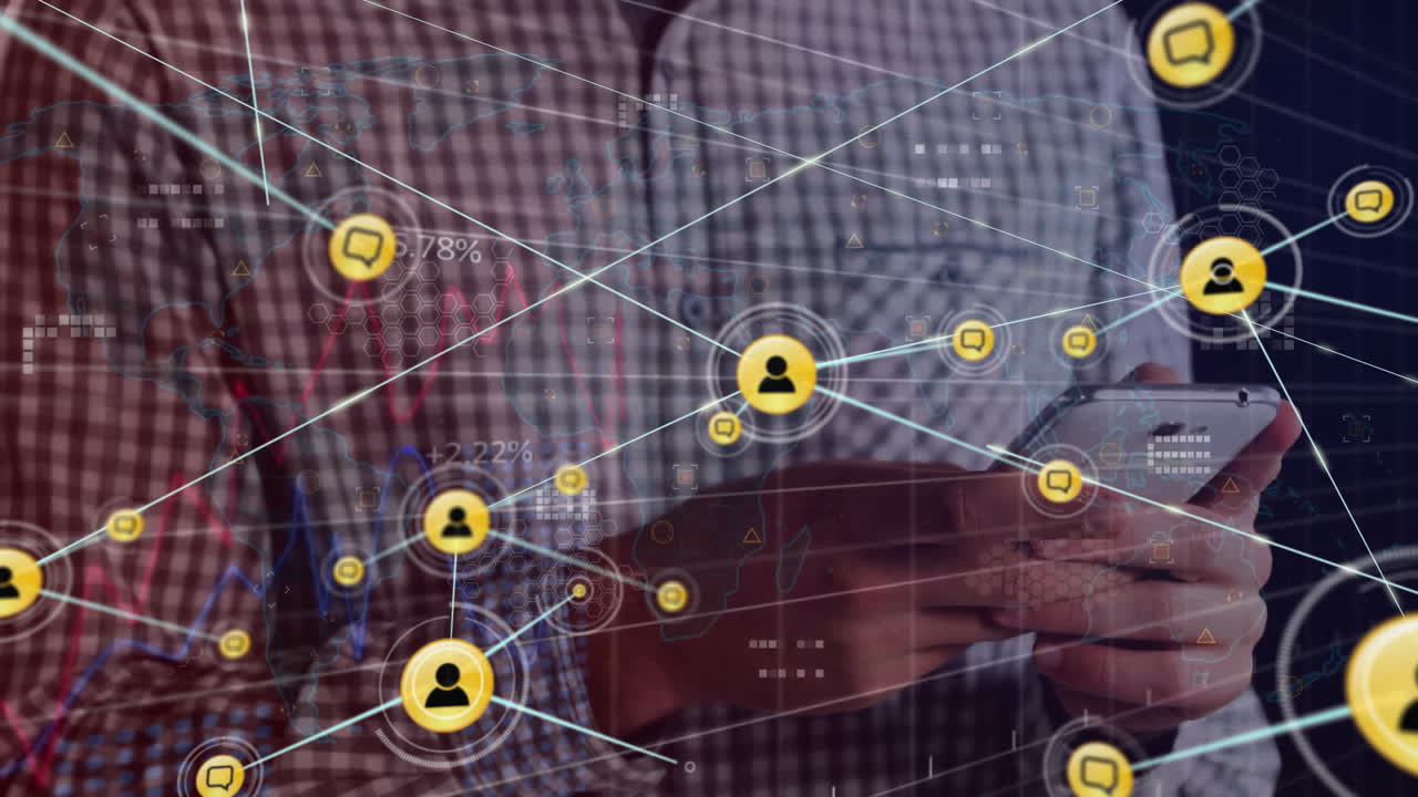animación de iconos conectados sobre la sección media de un hombre caucásico hablando con su teléfono inteligente
