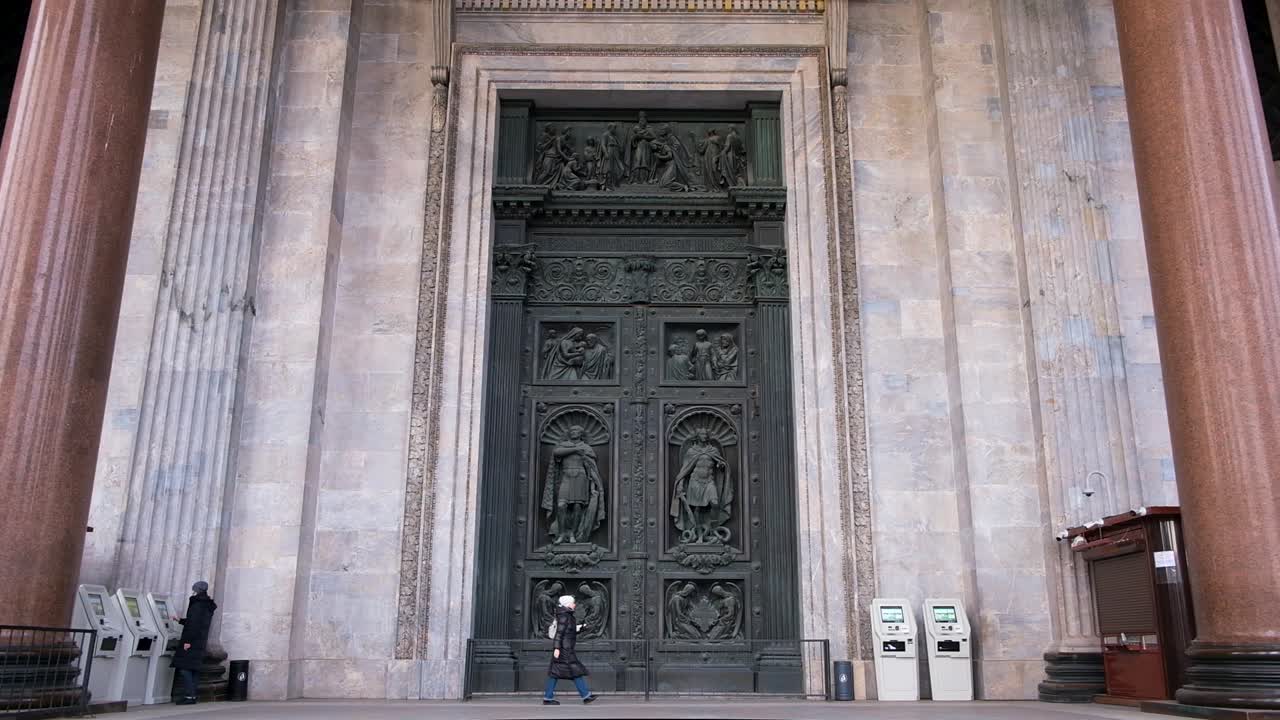 православные церковные двери в санкт-петербурге