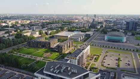 Growing-district-of-Skanste-in-Riga,-aerial-view