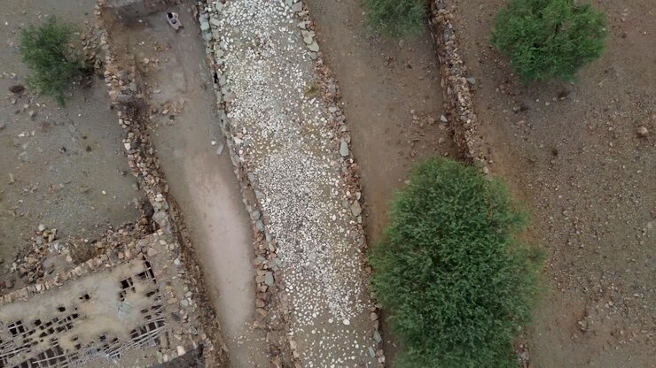 la antigua tumba de 50 metros de afganistán