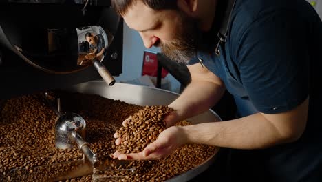 proceso de tostado de granos de café