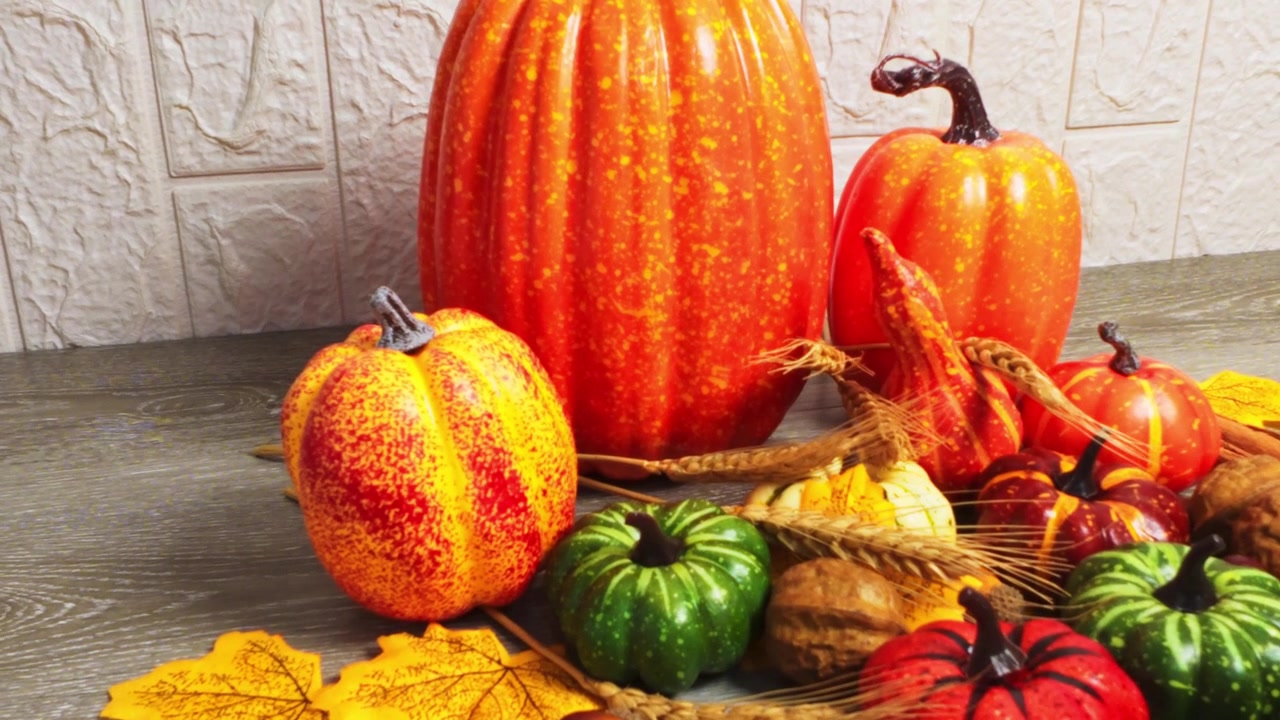 Decorative Autumn Pumpkins and Fall Harvest Arrangement