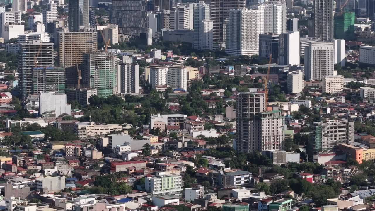 필리핀 세부시티의 에어리얼 풀 아웃  (aerial pull out zoom of cebu city, philippines)