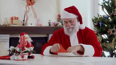 santa reads christmas letters