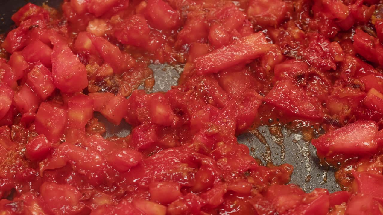 Cooking tomatoes
