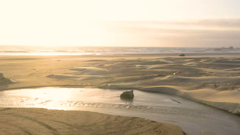 Diesige-Stimmungsvolle-Strandatmosphäre