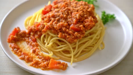 spaghetti bolognese pork or spaghetti with minced pork tomato sauce - italian food style