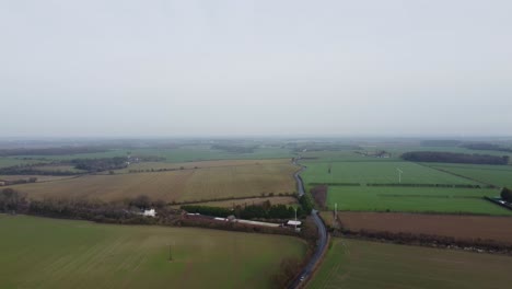 Drohnenaufnahmen-über-Einer-Ruhigen-Landstraße-In-Kent,-England