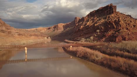 Imágenes-Aéreas-De-Moab,-Ut-En-Primavera