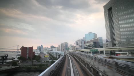 tokyo monorail 17