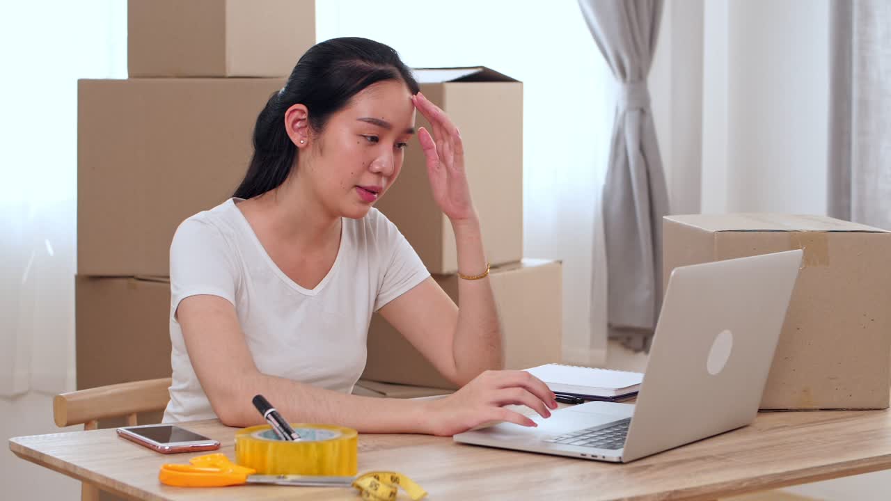 Asian Woman Business Owners Stressed