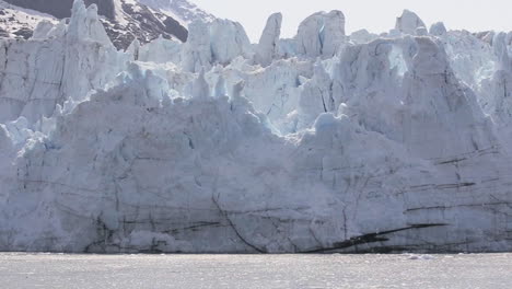 Verfolgung-Von-Einem-Boot-Aus-Das-Gesicht-Des-Tidewater-Margerie-Gletschers-Im-Glacier-Bay-Nationalpark-In-Alaska