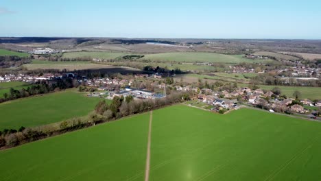 Chartham-Downs-In-Kent-Mit-Grünen-Feldern