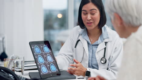 tablet, brain x ray and patient with doctor