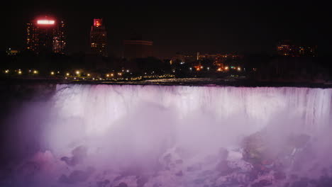 Niagara-Fällt-Nachts-Beleuchtet