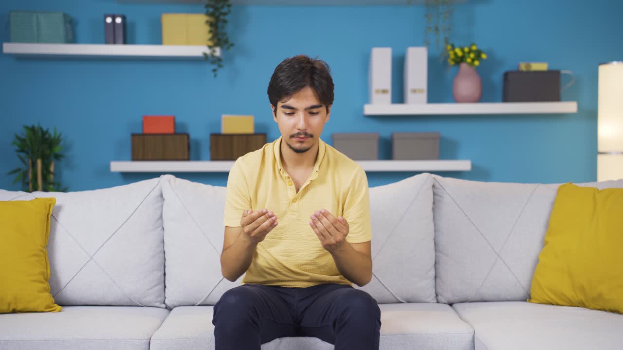 Muslim man praying.