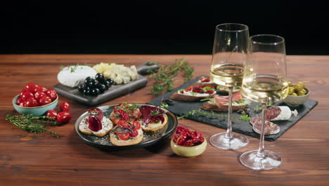 appetizing charcuterie and wine arrangement
