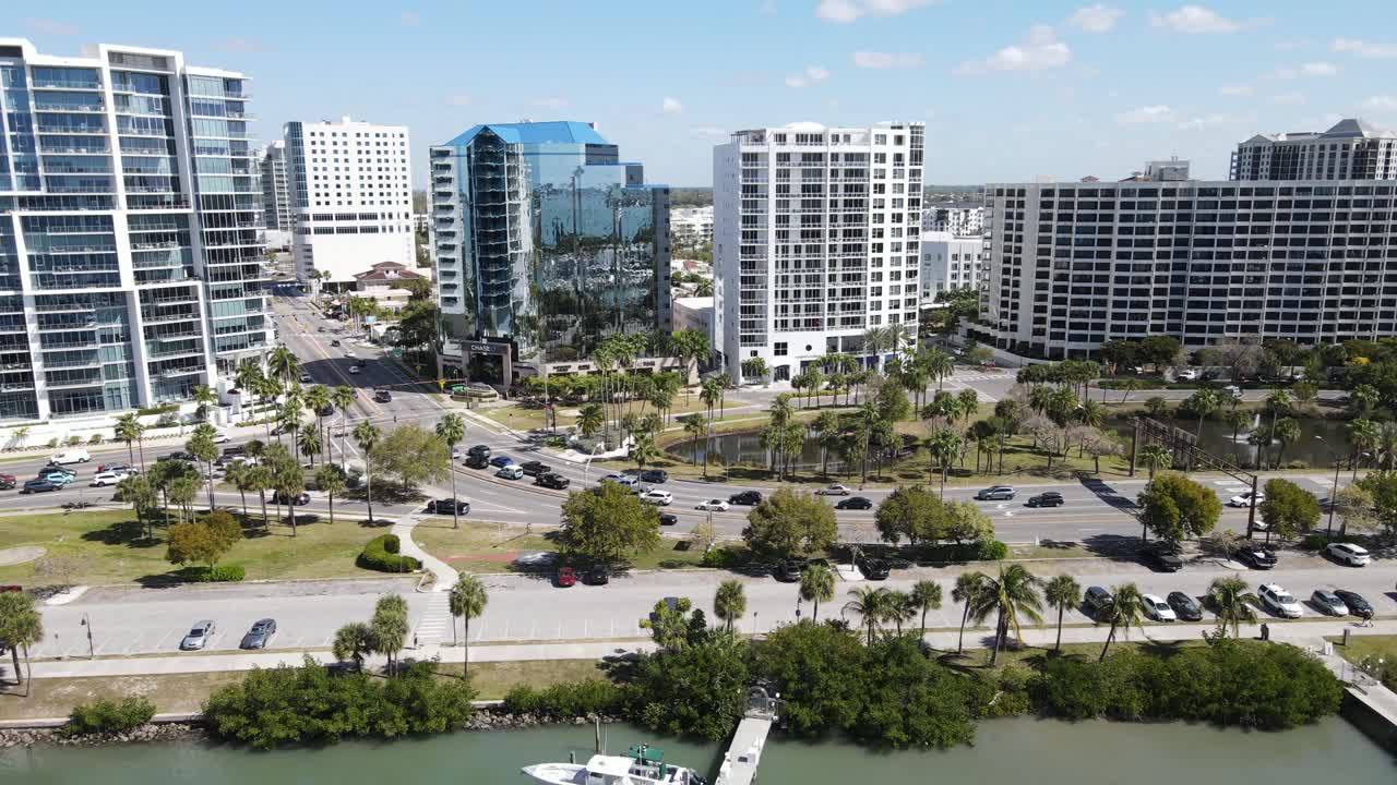 Focus aereo sul centro di Sarasota, Florida