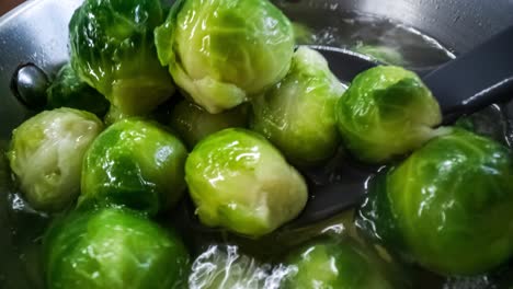 Fresh-green-Brussel-Sprouts-Close-up.