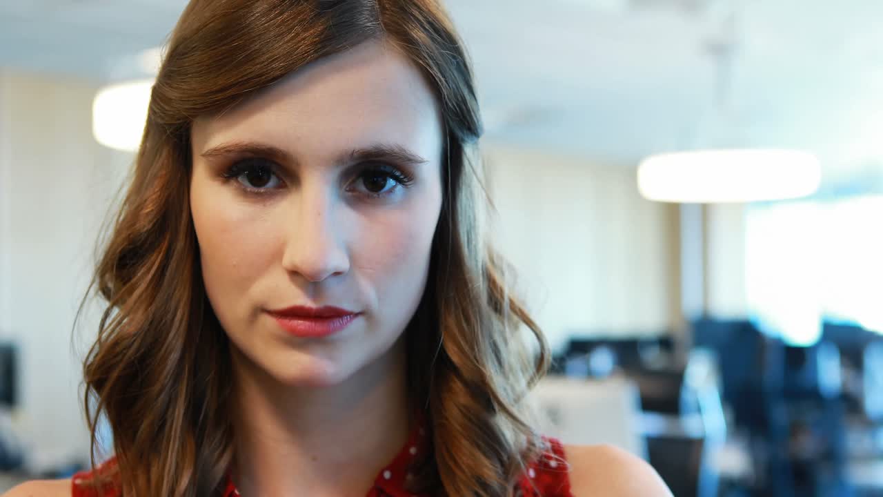 여성 임원 의 직무 수행